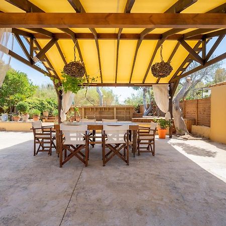 Selana House With Outdoor Pool Villa Мастрихари Екстериор снимка