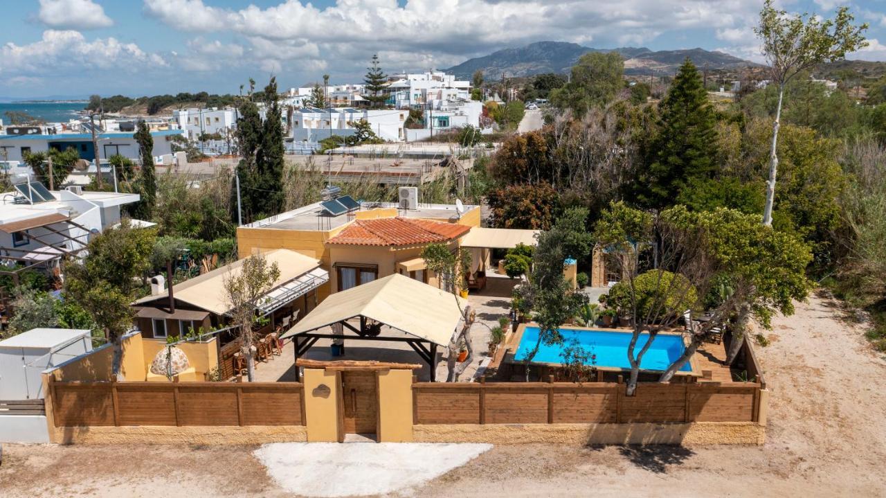 Selana House With Outdoor Pool Villa Мастрихари Екстериор снимка